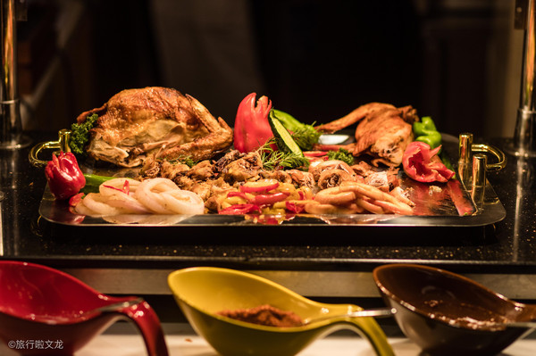 旅游美食的句子:用文字记录舌尖上的旅行,让美食体验更深刻 旅游美食的句子:用文字记录舌尖上的旅行,让美食体验更深刻