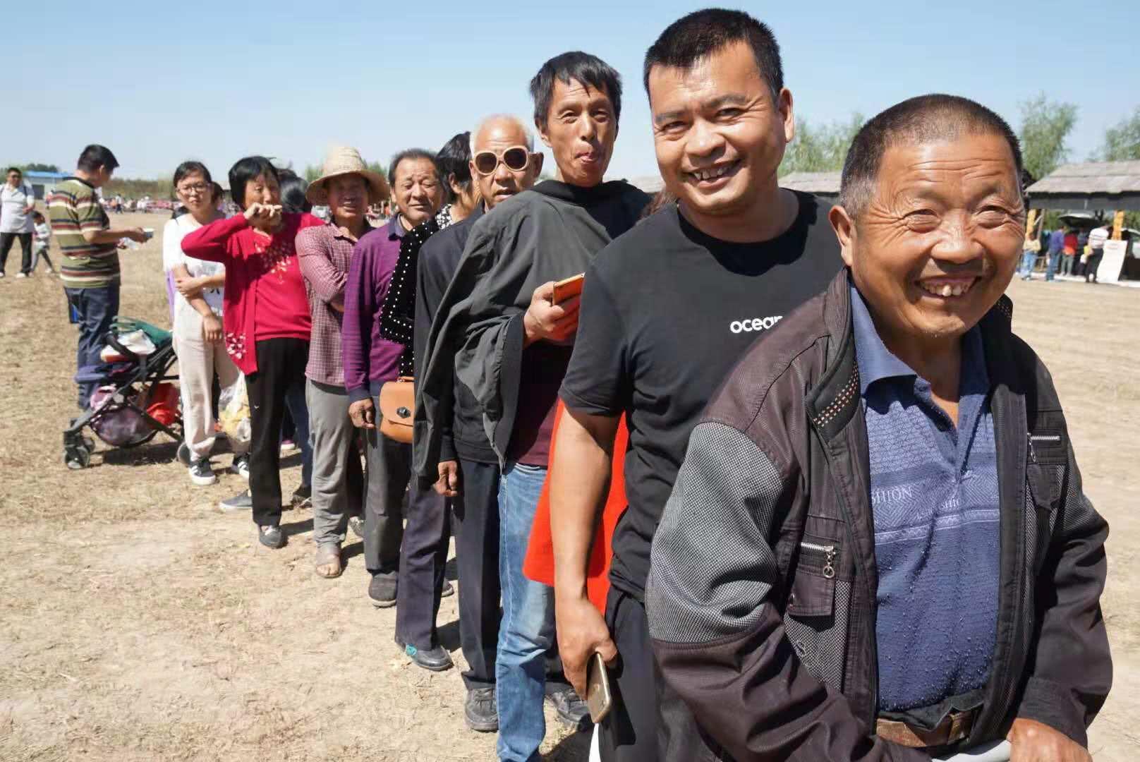 旅行美食说说最火一句话:深夜刷屏的味觉狂欢,教你轻松创作爆款内容 旅行美食说说最火一句话:深夜刷屏的味觉狂欢,教你轻松创作爆款内容