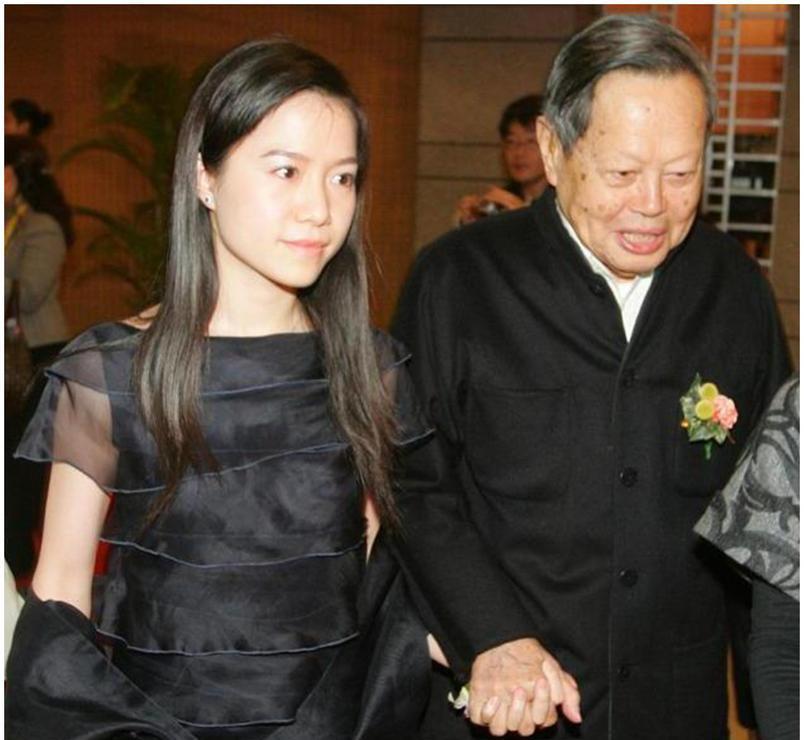 旅行美食的文艺句子:用文字烹饪异域风情,让味蕾与记忆共舞 旅行美食的文艺句子:用文字烹饪异域风情,让味蕾与记忆共舞