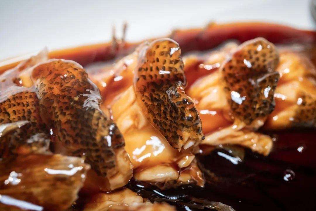 杭州美食攻略:解锁地道杭帮菜与小吃地图,带你轻松吃遍西湖边的美味 杭州美食攻略:解锁地道杭帮菜与小吃地图,带你轻松吃遍西湖边的美味